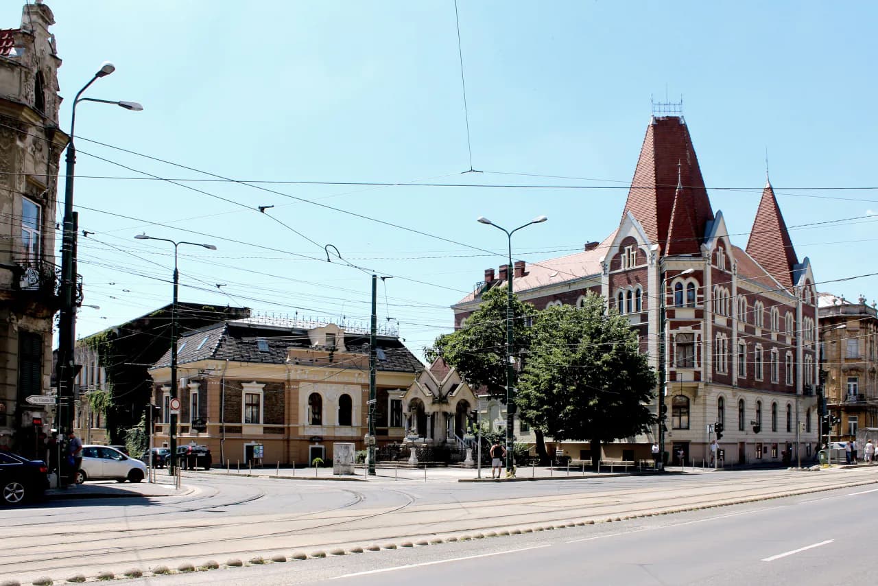 Piața Sfânta Maria